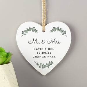 Personalised botanical wooden heart decoration
